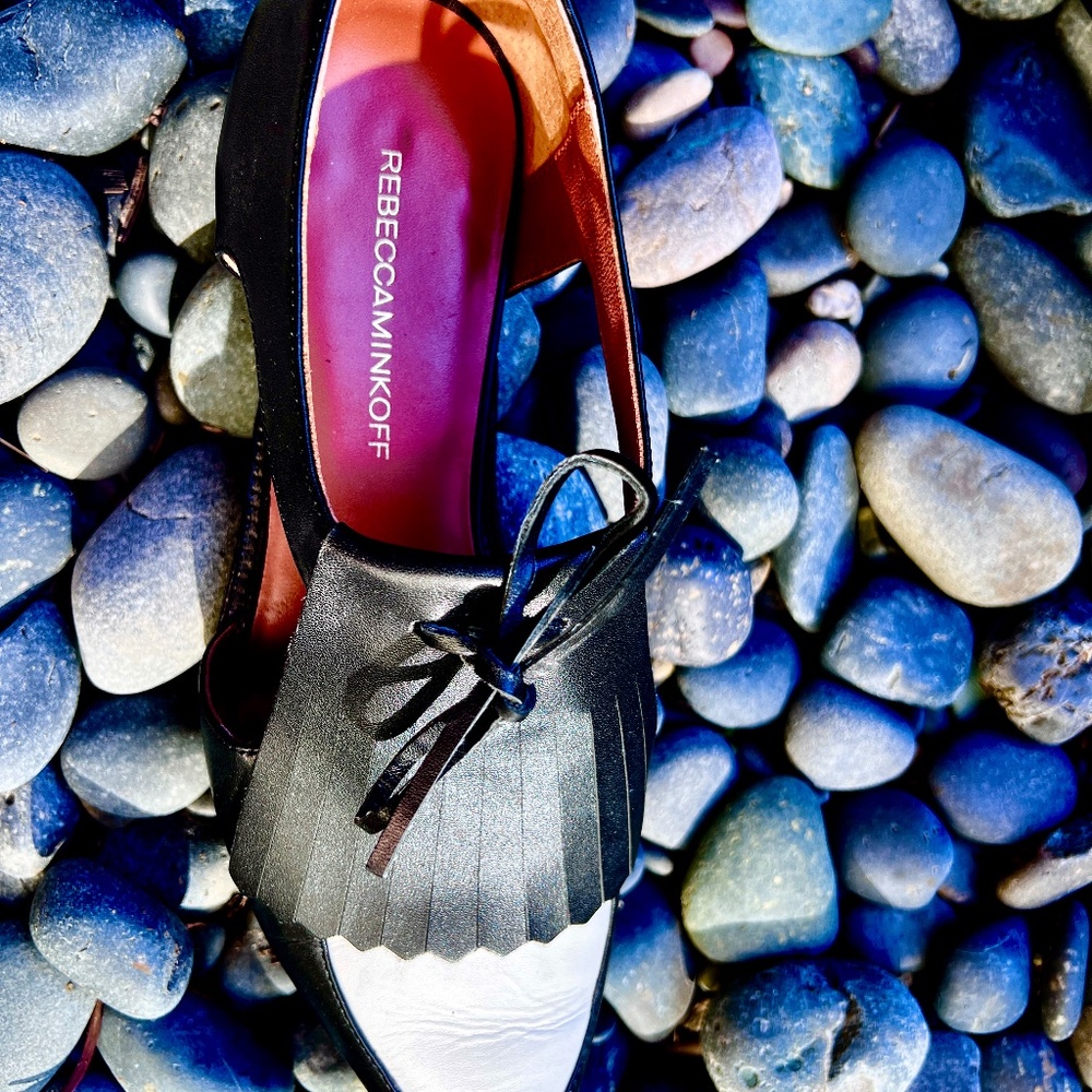 Rebecca Minkoff Black & White Leather Spectator Shoes with Kiltie & cut-outs - Picture 4 of 6